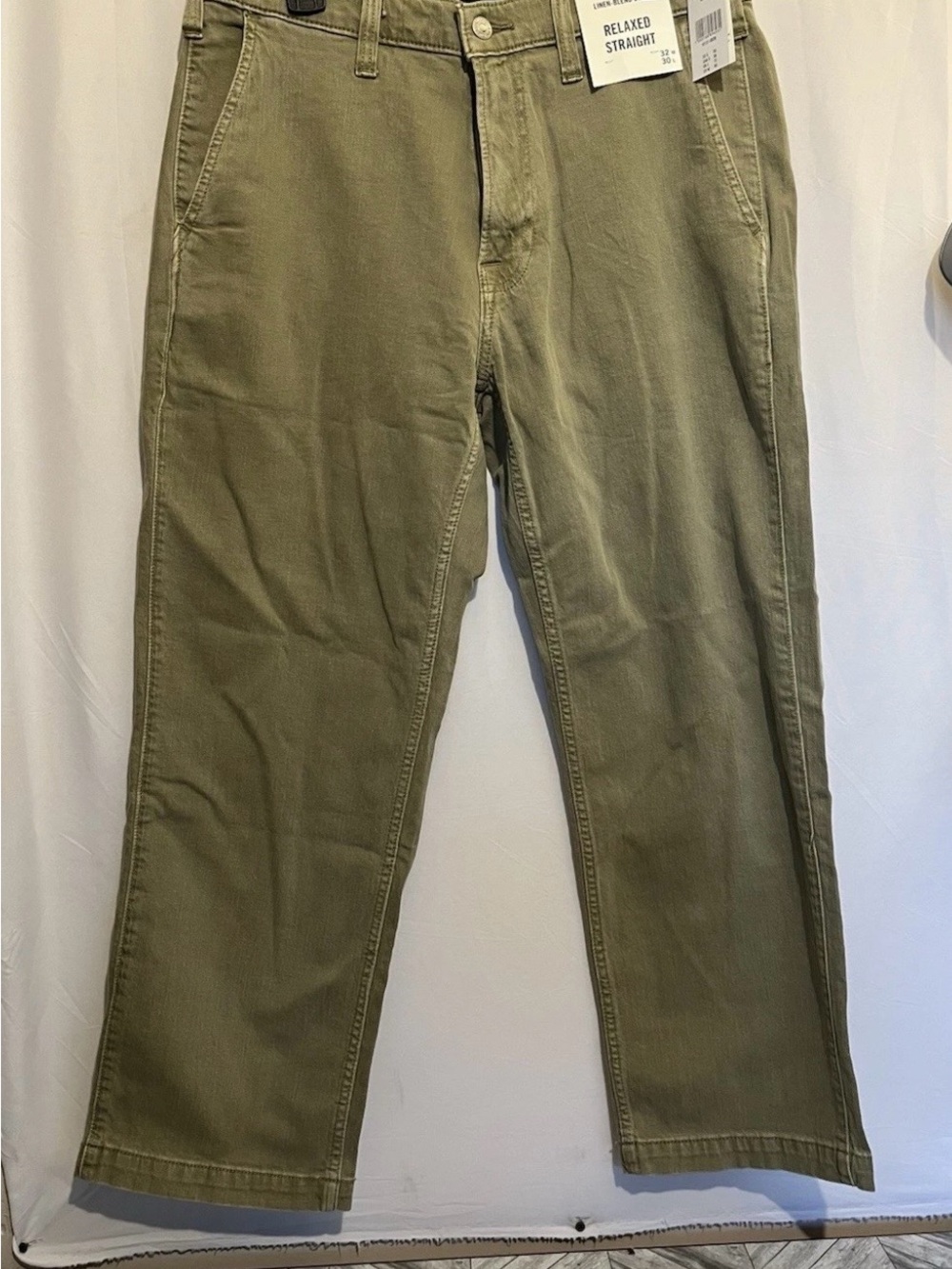 Abercrombie & Fitch Relaxed Straight Linen-Blend Pants in Olive Green
